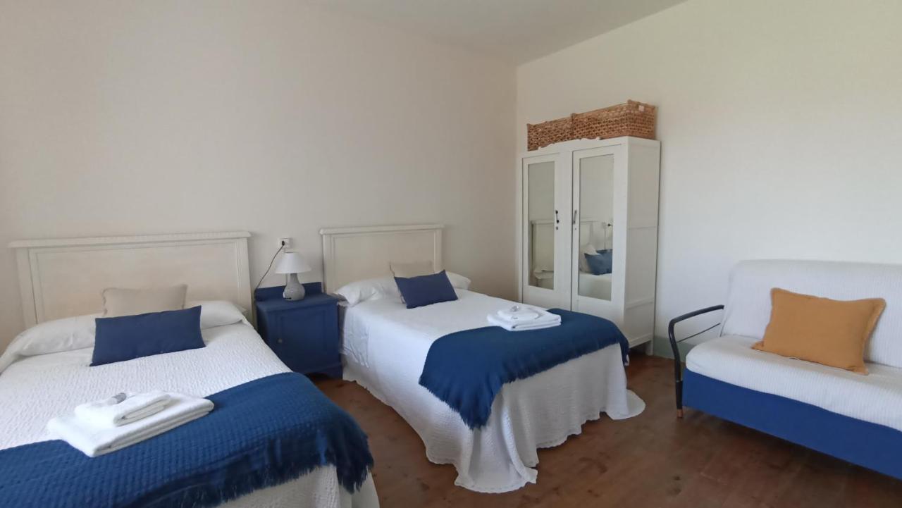 Casa Dolfin - "Tu Hogar En La Costa Del Paraiso" Affittacamere Navés Esterno foto